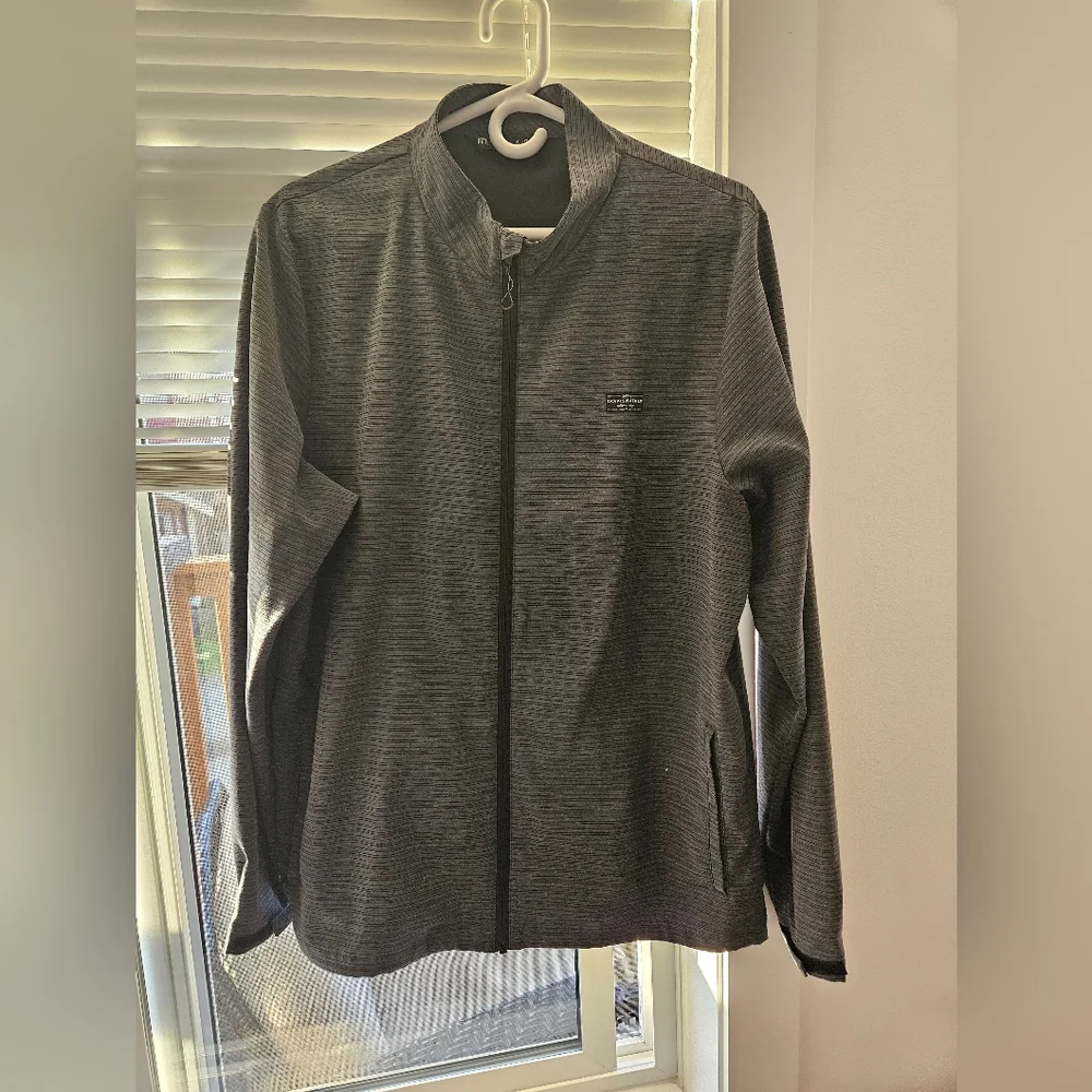 Travis Mathew jacket - Picture 1 of 1